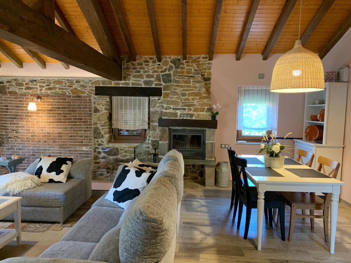 Villa C'Genoveva Complejo Turistico Rural Caleacabo Biescas  Exterior foto